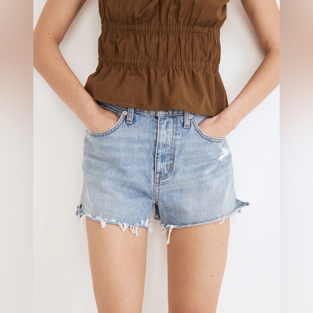 Madewell Relaxed Denim Shorts in Madera Wash: Side-Slit Edition